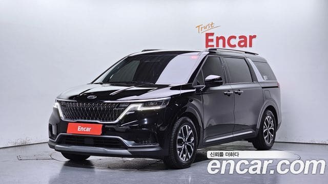 Kia Carnival — фото 1