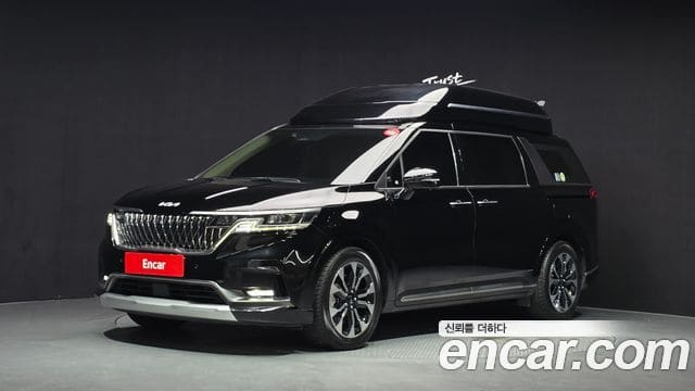 Kia Carnival — фото 1