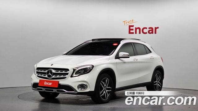 Mercedes-Benz GLA-Class — фото 1