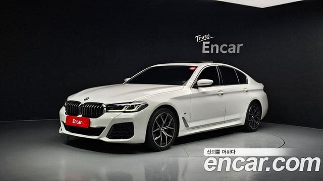 BMW 5 Series — фото 1