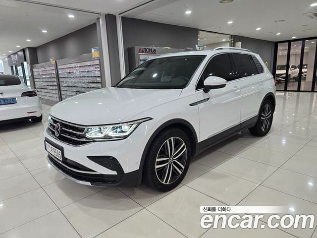 Volkswagen Tiguan — фото 1
