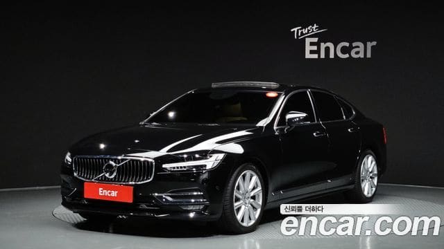 Volvo S90 — фото 1