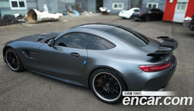 Mercedes-Benz AMG GT — фото 1