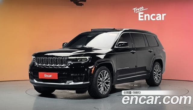 Jeep Grand Cherokee — фото 1