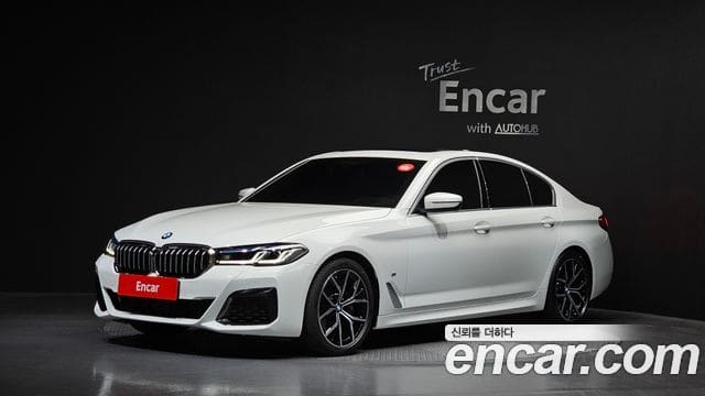 BMW 5 Series — фото 1