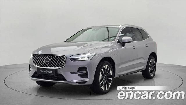 Volvo XC60 — фото 1