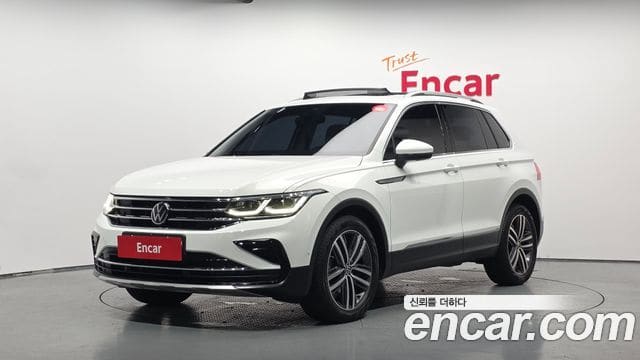 Volkswagen Tiguan — фото 1