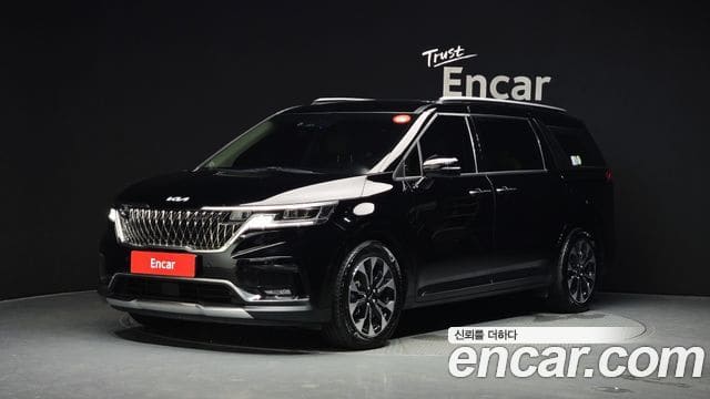 Kia Carnival — фото 1