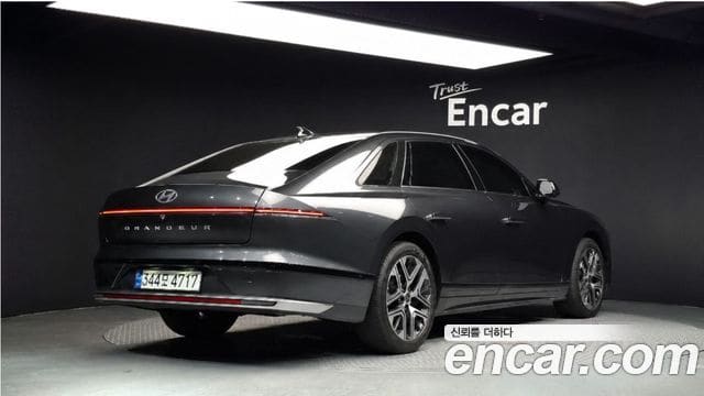 Hyundai Grandeur — фото 1
