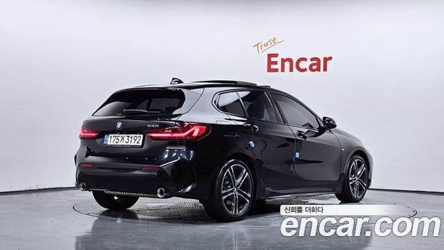 BMW 1 Series — фото 1