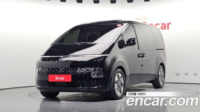 Hyundai Staria — фото 1
