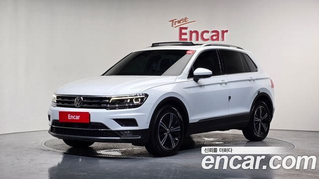 Volkswagen Tiguan — фото 1