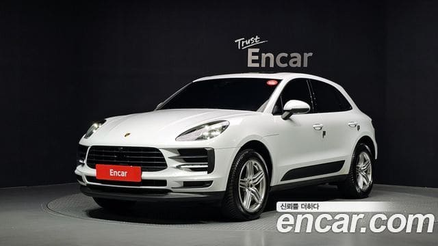 Porsche Macan — фото 1