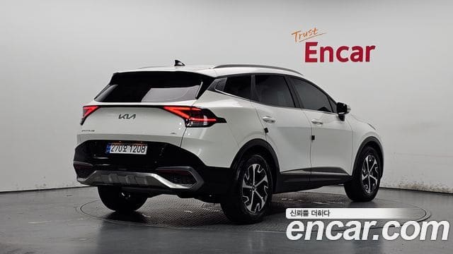 Kia Sportage — фото 1