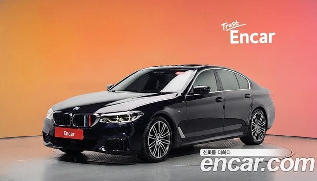 BMW 5 Series — фото 1