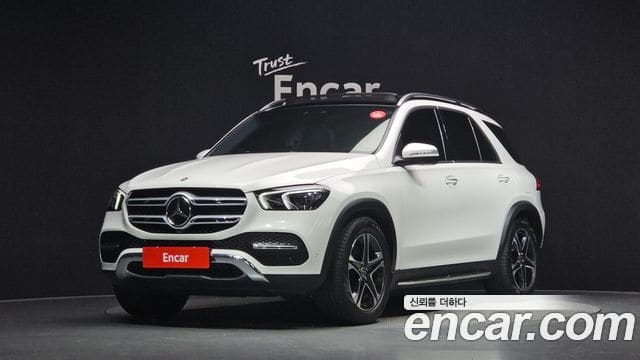 Mercedes-Benz GLE-Class — фото 1