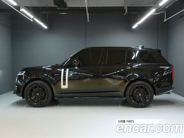 Land Rover Range Rover — фото 1