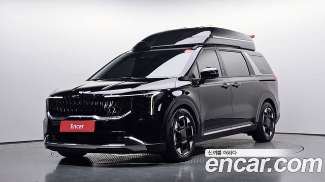 Kia Carnival — фото 1