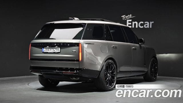 Land Rover Range Rover — фото 1