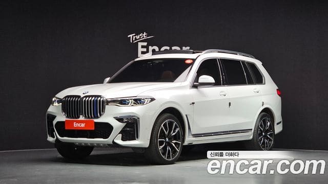 BMW X7 — фото 1