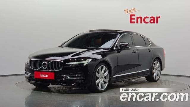 Volvo S90 — фото 1