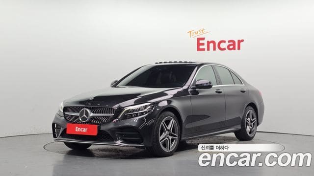 Mercedes-Benz C-Class — фото 1