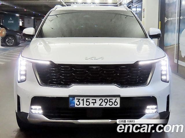 Kia Sorento — фото 1
