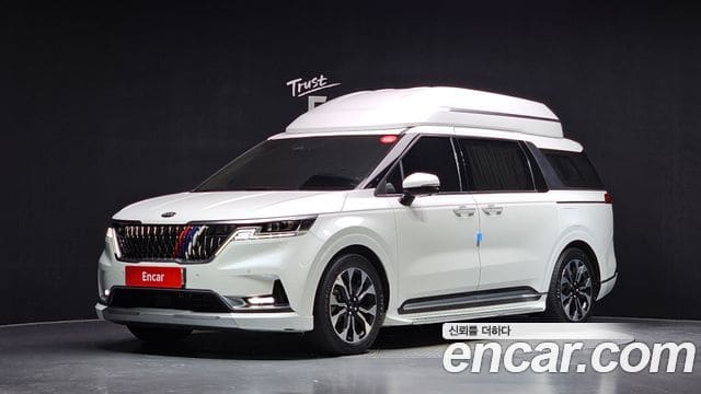 Kia Carnival — фото 1