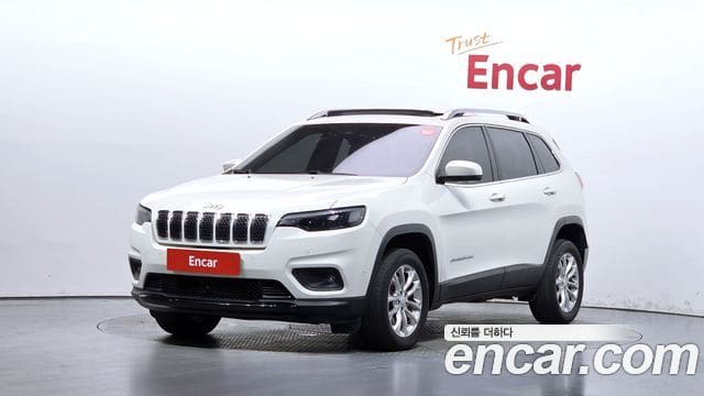 Jeep Cherokee — фото 1