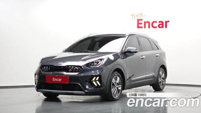 Kia Niro — фото 1
