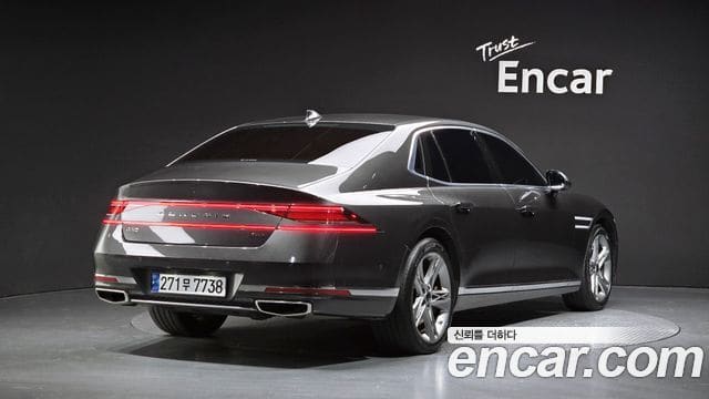 Genesis G90 — фото 1