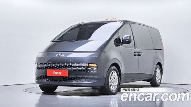 Hyundai Staria — фото 1
