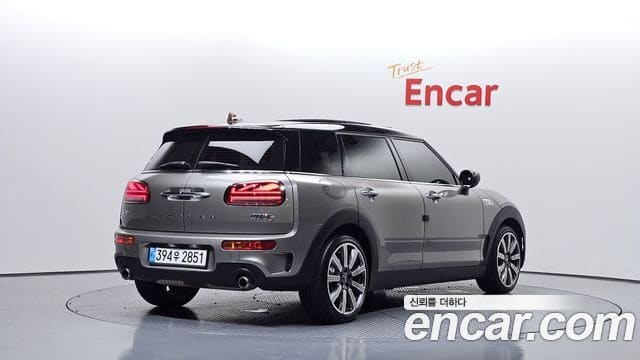 Mini Cooper S Clubman — фото 1