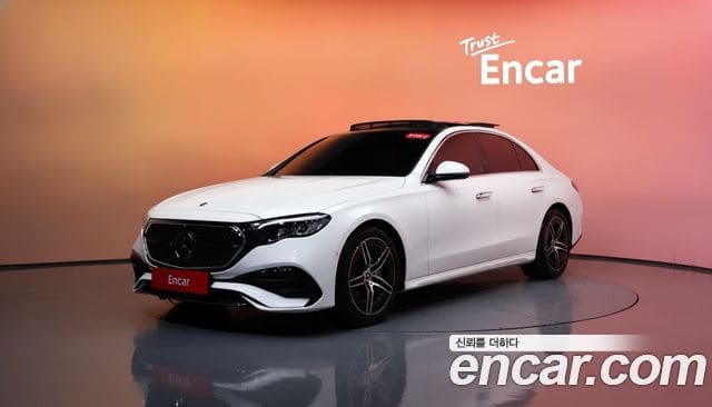 Mercedes-Benz E-Class — фото 1