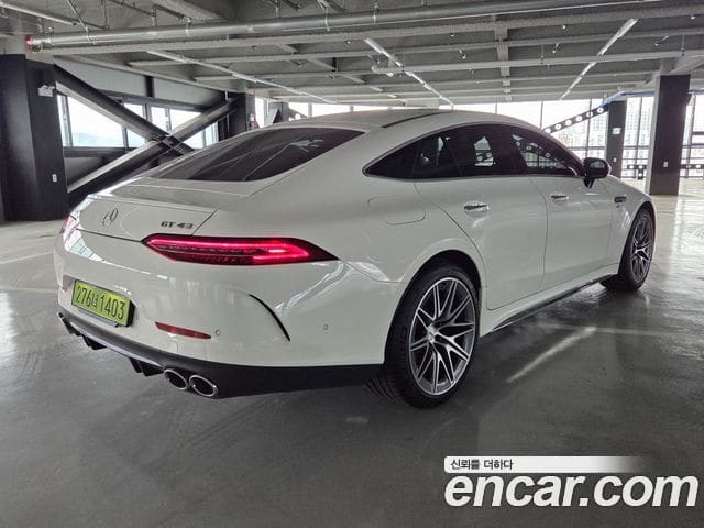 Mercedes-Benz AMG GT — фото 1