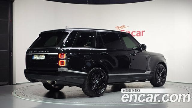 Land Rover Range Rover — фото 1