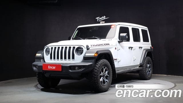 Jeep Wrangler — фото 1
