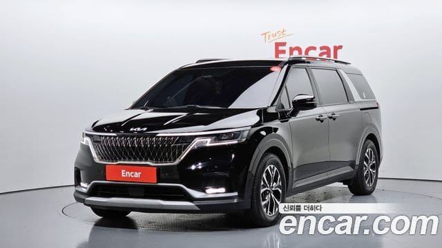 Kia Carnival — фото 1