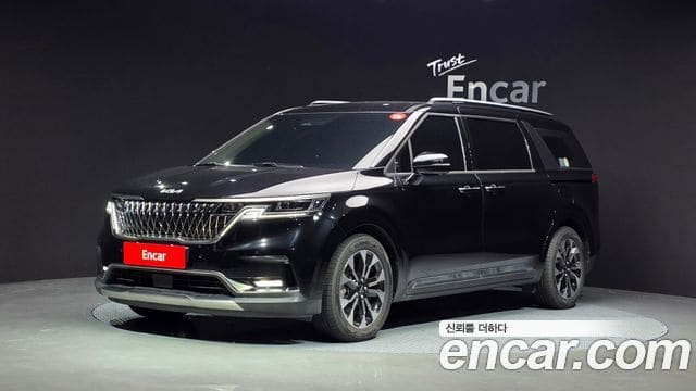 Kia Carnival — фото 1