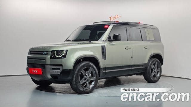 Land Rover Defender — фото 1