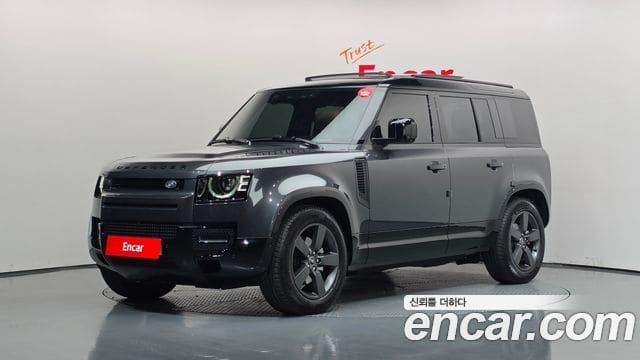 Land Rover Defender — фото 1