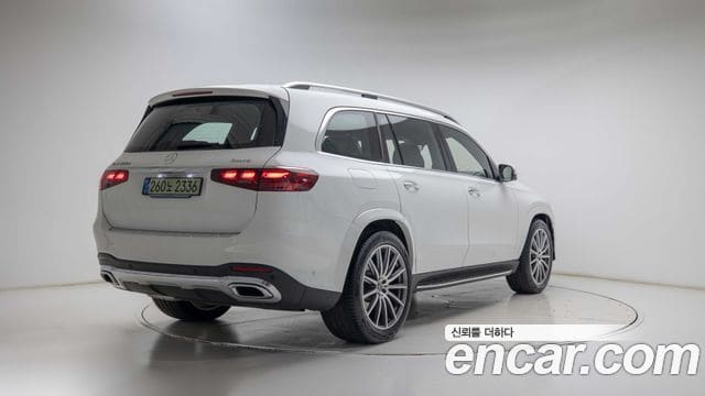 Mercedes-Benz GLS-Class — фото 1