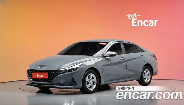 Hyundai Avante — фото 1