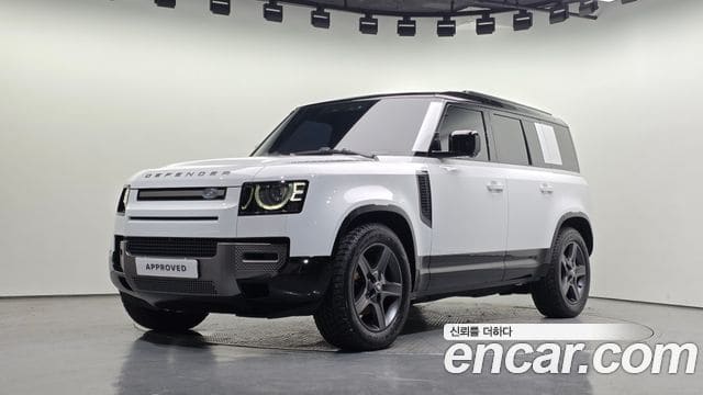 Land Rover Defender — фото 1