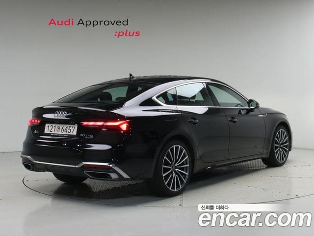 Audi A5 — фото 1