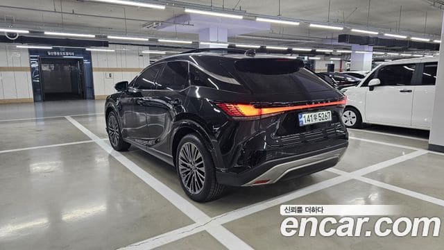 Lexus RX350h — фото 1