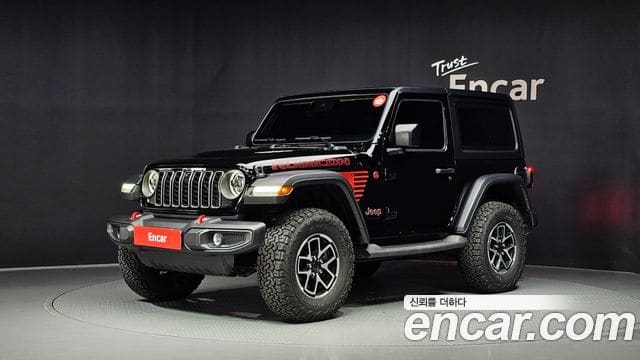 Jeep Wrangler — фото 1