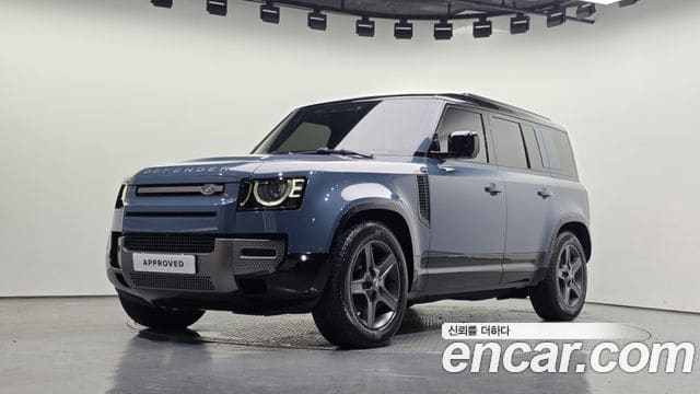 Land Rover Defender — фото 1