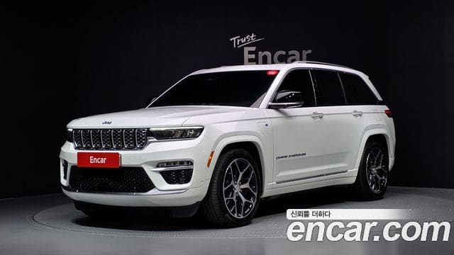 Jeep Grand Cherokee — фото 1