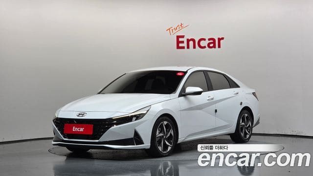 Hyundai Avante — фото 1